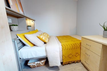 Gold En Suite DDA at iQ Will Wyatt Court, 168 Pitfield Street, Hoxton, London, N16JP - Image 1