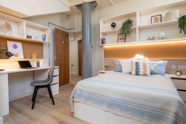 Silver 2 Bed Duplex at iQ Hollingworth House, Fairfield Street, City Centre, Manchester, M13GN - Image 1