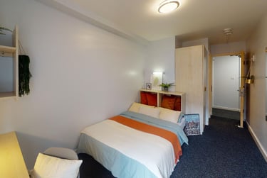 Bronze En Suite at iQ Wilmslow Park, 211 Hathersage Road, Fallowfield, Manchester, M130JQ - Image 1