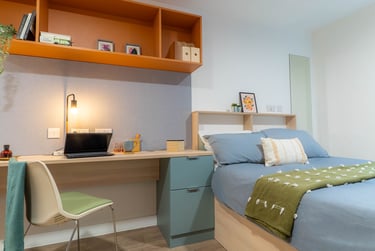Gold Studio at iQ Signal Place, 10 Traffic Street, City Centre, Nottingham, NG21NE - Image 1