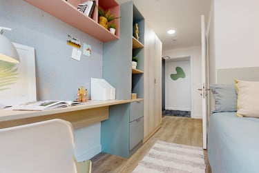Platinum En Suite Plus at iQ Signal Place, 10 Traffic Street, City Centre, Nottingham, NG21NE - Image 1