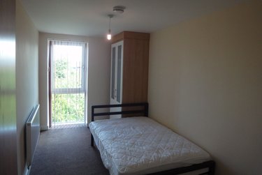 3 bed flat, Apt 5, 112 Ecclesall Road, Sharrow, Sheffield, S118JB - Image 8