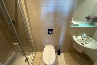 2 bed flat, West One Tower, Devonshire Green, Sheffield, S37SH - Image 3