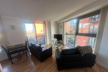 2 bed flat, West One Tower, Devonshire Green, Sheffield, S37SH - Image 10