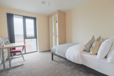 3 bed flat, Ecco, Highfield, Sheffield, S118BP - Image 8