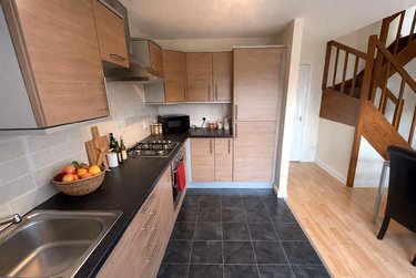 3 bed flat, Bramwell Court, Netherthorpe, Sheffield, S37PR - Image 4
