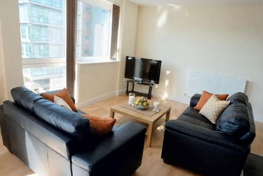 4 bed flat, 112 Ecclesall Road, Sharrow, Sheffield, S118JB - Image 2