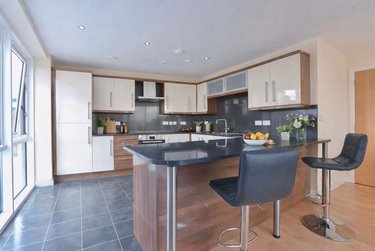 5 bed flat, 112 Ecclesall Road, Sharrow, Sheffield, S118JB - Image 3