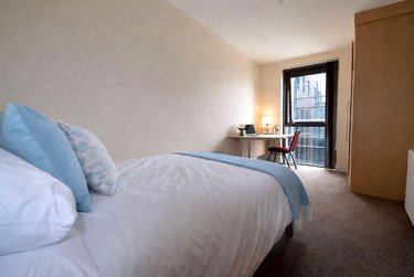 3 bed flat, 121 Fitzwilliam Street, Devonshire Green, Sheffield, S14JP - Image 8