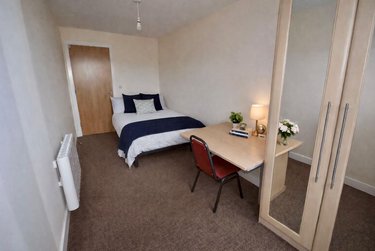 3 bed flat, 121 Fitzwilliam Street, Devonshire Green, Sheffield, S14JP - Image 8