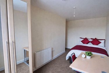 2 bed flat, 121 Fitzwilliam Street, Devonshire Green, Sheffield, S14JP - Image 5