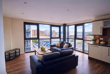 3 bed flat, 121 Fitzwilliam Street, Devonshire Green, Sheffield, S14JP - Image 10