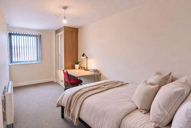 4 bed flat, 121 Fitzwilliam Street, Devonshire Green, Sheffield, S14JP - Image 7