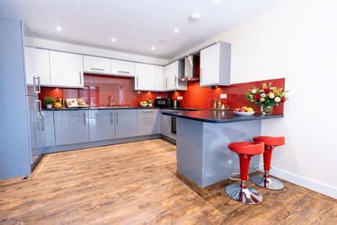 2 bed flat, Ecco, Highfield, Sheffield, S118BP - Image 2