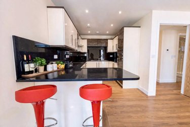 2 bed flat, Ecco, Highfield, Sheffield, S118BP - Image 4