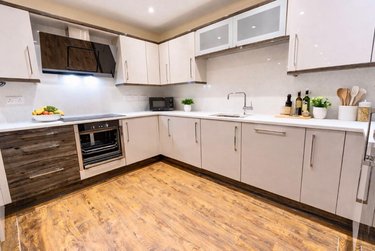 2 bed flat, Ecco, Highfield, Sheffield, S118BP - Image 5
