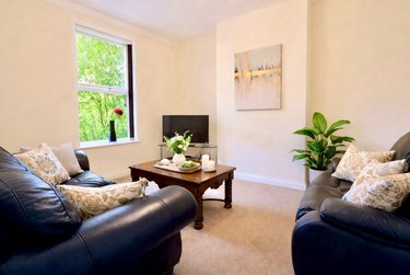 5 bed house, Broomspring Lane, Broomhall, Sheffield, S102FD - Image 2