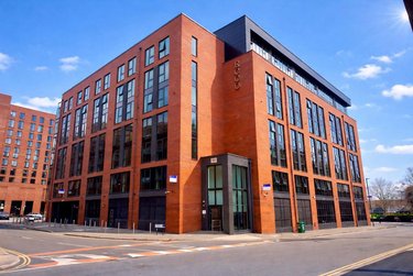 3 bed flat, Ecco, Highfield, Sheffield, S118BP - Image 1