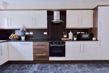 6 bed house, 2a Wilkinson Street, Devonshire Green, Sheffield, S102GA - Image 5