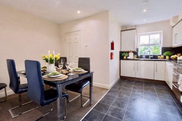 6 bed house, Wilkinson Street, Devonshire Green, Sheffield, S102GA - Image 4