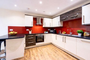 3 bed flat, Ecco, Highfield, Sheffield, S118BP - Image 2