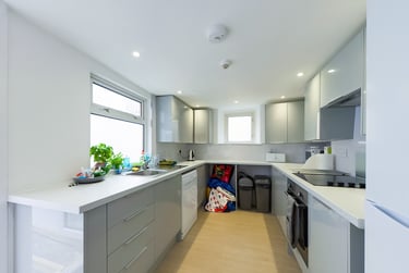 5 bed house, Nelson Street, Greenbank, Plymouth, PL48ND - Image 3