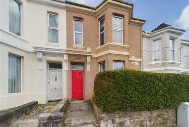 4 bed house, Baring Street, Greenbank, Plymouth, PL48NG - Image 1