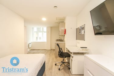 1 bed studio, Talbot Street, Arboretum, Nottingham, NG15GL - Image 5