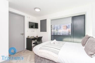 1 bed flat, Talbot Street, Arboretum, Nottingham, NG15GL - Image 1