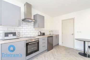 1 bed studio, Victoria Street, Uttoxeter, Derby, DE11ES - Image 3