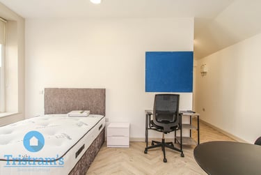 1 bed studio, Victoria Street, Uttoxeter, Derby, DE11ES - Image 4