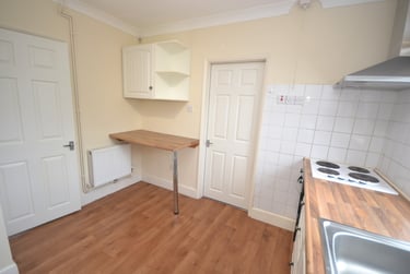 1 bed house, Shelley Avenue, Clifton, Nottingham, NG118GS - Image 6
