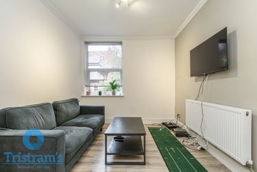 2 bed flat, Mansfield Road, Arboretum, Nottingham, NG52BU - Image 3