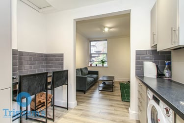2 bed flat, Mansfield Road, Arboretum, Nottingham, NG52BU - Image 6