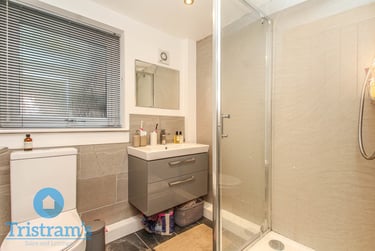 2 bed flat, Mansfield Road, Arboretum, Nottingham, NG52BU - Image 11