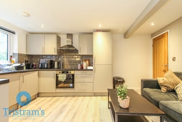 2 bed flat, Mansfield Road, Arboretum, Nottingham, NG52BU - Image 1