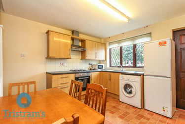 2 bed house, Lace Street, Dunkirk, Nottingham, NG72JT - Image 2