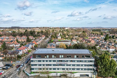 4 bed flat, Broadgate, Beeston, Nottingham, NG92HF - Image 1
