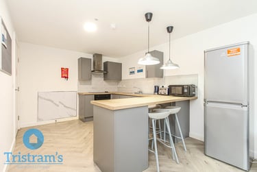 5 bed flat, Broadgate, Beeston, Nottingham, NG92HF - Image 4