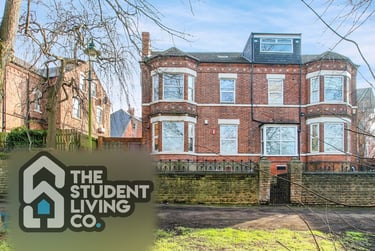3 bed flat, Waterloo Road, Radford, Nottingham, NG74AU - Image 1