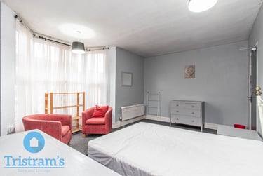 5 bed house, Derby Grove, Radford, Nottingham, NG71PF - Image 9