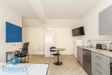 1 bed studio, Victoria Street, Uttoxeter, Derby, DE11ES - Image 5