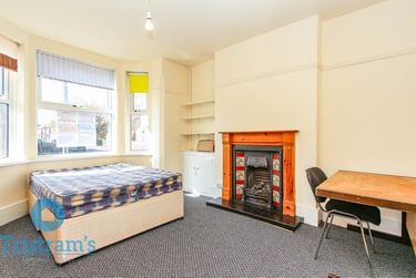 3 bed house, Lace Street, Dunkirk, Nottingham, NG72JT - Image 2
