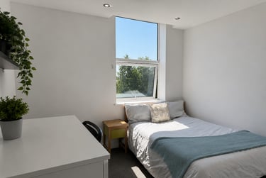 3 bed flat, Charnwood Grove, West Bridgford, Nottingham, NG27NT - Image 3