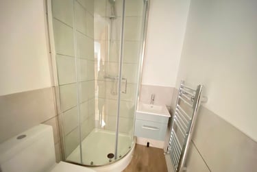 3 bed flat, 2-4 Colwick Road, West Bridgford, Nottingham, NG25FR - Image 6