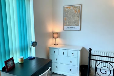2 bed flat, Portland Square, Radford, Nottingham, NG74HS - Image 6