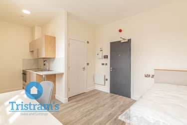 1 bed flat, Roden Street, Hockley, Nottingham, NG31JH - Image 2