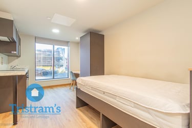 1 bed studio, Heathcoat Street, City Centre, Nottingham, NG13AF - Image 5