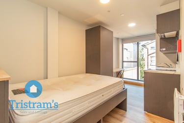 1 bed studio, Heathcoat Street, City Centre, Nottingham, NG13AF - Image 1
