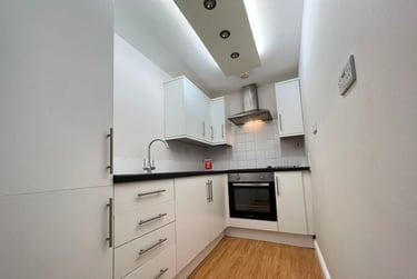 4 bed flat, Pierrepont Road, West Bridgford, Nottingham, NG25DW - Image 2